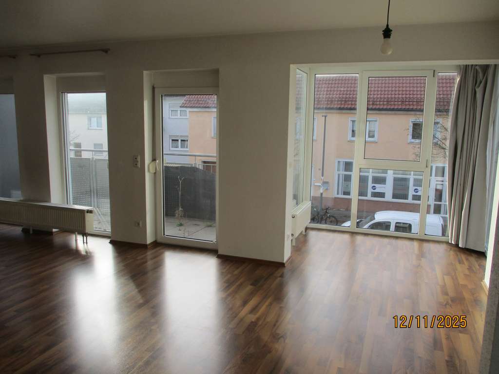 Immobilie in Westhausen - Gepflegte und helle 3-Zimmer-Wohnung im Zentrum von Westhausen - Bild 2