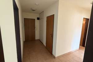 4-Zimmer-Wohnung in Hagen-Holthausen mit Garage, Keller und Dachboden als Waschküche – Die vollständige Adresse der Immobilie erhältst du vom Anbieter., 58093 Hohenlimburg (Ortsteil), Hagen – Vorschaubild 7