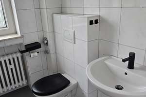 Sehr helle schöne 3 Zimmerwohnung im Dachgeschoss! – Windmühlenstrasse 17, 47229 Friemersheim, Duisburg – Vorschaubild 8