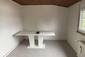  Gemütliche 2-Zimmer Dachgeschosswohnung in Biebrich – Mülhausener Straße 15, 65203 Biebrich, Wiesbaden – Vorschaubild 8