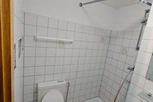 Befristet: Ruhige möblierte 1-Zimmer Wohnung mit eigener Küche und Bad – Die vollständige Adresse der Immobilie erhältst du vom Anbieter., 76137 Südstadt, Karlsruhe – Vorschaubild 5