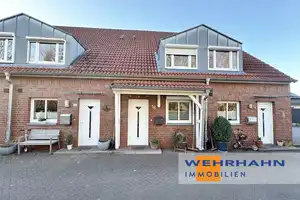 Bezugsfertiges Reihenmittelhaus mit Wohlfühlcharakter – Stormarn (Kreis) – Vorschaubild 1