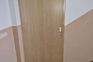schöne Wohnung mit Balkon und Dielenboden (EBK möglich) – Schlosserstraße 27, 6112 Lutherplatz/Thüringer Bahnhof, Halle (Saale) – Vorschaubild 9