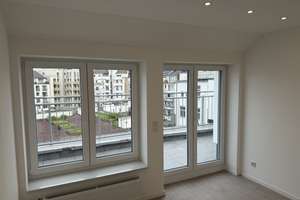 Luxuriöse Penthouse-Wohnung mit Balkon & Klimaanlage – Erstbezug – Klosterstraße 56, 40211 Stadtmitte, Düsseldorf – Vorschaubild 10