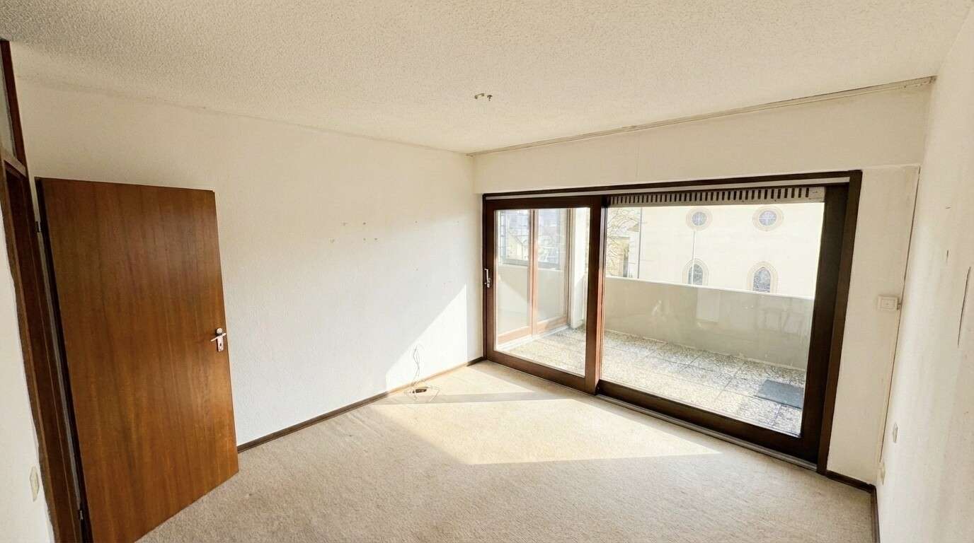 Immobilie in Schrozberg - LEBENSPULS MARKTPLATZ: IHR NEUES ZUHAUSE MIT WEITBLICK UND KOMFORT - Bild 3