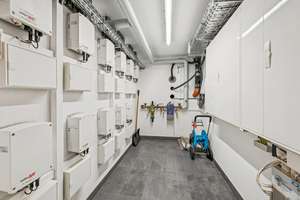 Property thumbnail 17