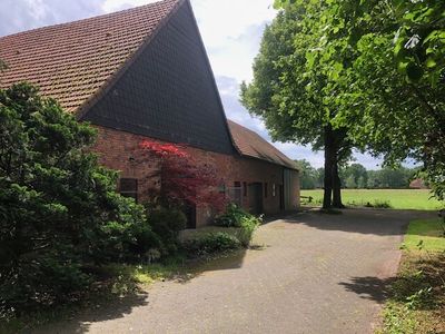 Großzügiger Resthof mit zwei Wohneinheiten, umfangreichen Nutzflächen und vielfältigem Entwicklungsp