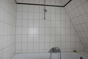 !! VIEL PLATZ FÜR DIE FAMILIE !! 4,5 R. DG, WOHNUNG, ca.98 m2 WFL, IN DER GELSENKIRCHENER - CITY !! – Knappenstr. 28, 45879 Neustadt, Gelsenkirchen – Vorschaubild 9