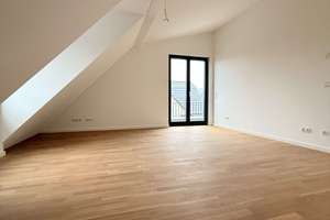 3 Zimmer Dachgeschosswohnung ab sofort zu vermieten – Ulfilasstraße 29 e, 81739 Waldperlach, München – Vorschaubild 10