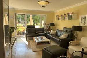 Kernsanierte helle 3,5 Zimmer Wohnung mit Balkon in Perlach! Bezugs-und provisionsfrei!