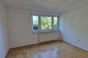 Charmante Doppelhaushälfte in Bad Godesberg Schweinheim mit zwei Terrassen und herrlichem Ausblick! – Die vollständige Adresse der Immobilie erhältst du vom Anbieter., 53177 Schweinheim, Bonn – Vorschaubild 11