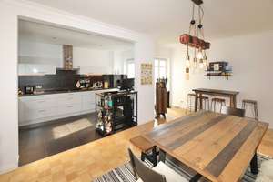 GROSSZÜGIGE ALTBAUWOHNUNG MIT AUFZUG - MIT BALKON & PARKETT - NÄHE OSTBAHNHOF & SPREE – Andreasstr. 64 bb, 10243 Friedrichshain, Berlin – Vorschaubild 9