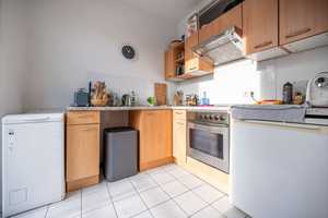 ⭐️ Modernes Studio nahe Viktoria-Luise-Plz - Helles Studio mit Süd-Blk & Aufzug in Traumhafter Lage – Berlin – Vorschaubild 4