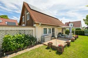 Provisionsfrei – Familienfreundliches Haus mit großer Küche, Südwest-Terrasse und Doppelgarage – Die vollständige Adresse der Immobilie erhältst du vom Anbieter., 15890 Eisenhüttenstadt – Vorschaubild 10