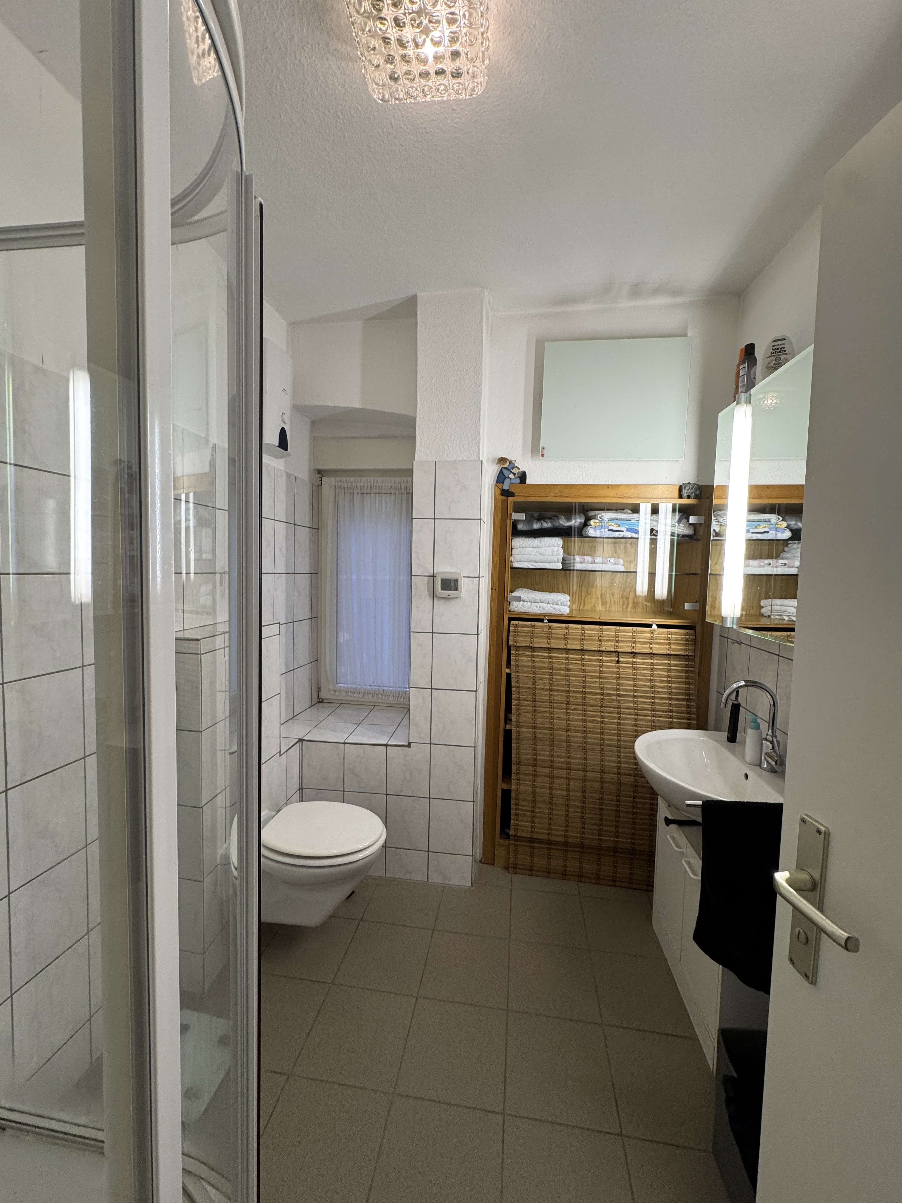 Immobilie in Lüdenscheid - Geräumiges Ein- bis Zweifamilienhaus mit 8 Zimmern in Lüdenscheid - Bild 9