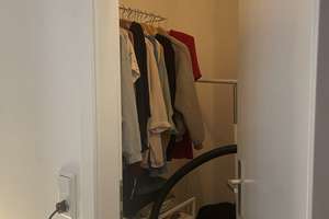 Schön gelegene Einzimmerwohnung – Die vollständige Adresse der Immobilie erhältst du vom Anbieter., 40211 Pempelfort, Düsseldorf – Vorschaubild 2
