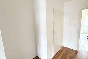 Tolle Lage! Zum Selbstbezug oder als Kapitalanlage - ab sofort frei - TG inkl.! – Die vollständige Adresse der Immobilie erhältst du vom Anbieter., 86154 Oberhausen-Nord, Augsburg – Vorschaubild 7
