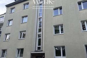 Charmante Maisonette-Dachgeschosswohnung mit Sauna, Kamin und Dachterrasse
