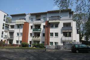 3 Raum-Wohnung mit großem Balkon (WBS erforderlich)