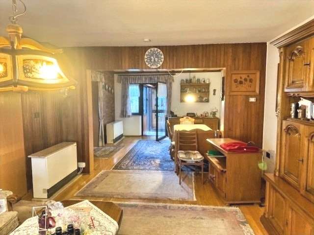 Immobilie in Nickenich - Charmantes Einfamilienhaus mit Garage, Garten und Nebengebäuden - Bild 8