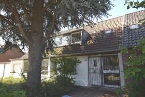 großzügiges Einfamilienhaus mit 2 Einliegerwohnungen