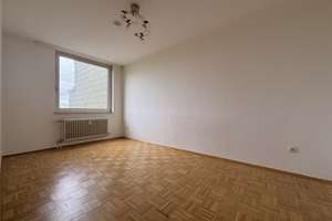 *Lichtdurchflutete 3-Zimmer-Wohnung mit Loggia und TG-Stellplatz* – Die vollständige Adresse der Immobilie erhältst du vom Anbieter., 50735 Niehl, Köln – Vorschaubild 10