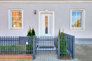 232 m² kernsaniertes Zweifamilienhaus mit Remise, Innenhof und moderner Energietechnik – Die vollständige Adresse der Immobilie erhältst du vom Anbieter., 14469 Bornim, Potsdam – Vorschaubild 2
