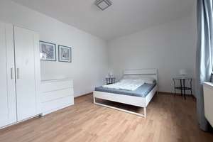Top gepflegte 2-Zimmer-Wohnung in Alt-Hohenschönhausen - bezugsfrei und provisionsfrei! – Die vollständige Adresse der Immobilie erhältst du vom Anbieter., 13055 Alt-Hohenschönhausen, Berlin – Vorschaubild 2