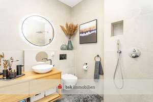 Design trifft Komfort: Stilvolle Doppelhaushälfte mit Pool – Die vollständige Adresse der Immobilie erhältst du vom Anbieter., 12209 Lichterfelde, Berlin – Vorschaubild 18