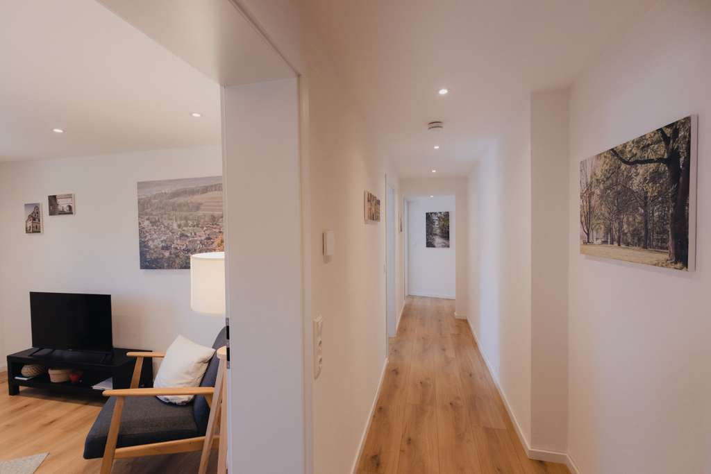 Immobilie in Bürgstadt - 3-Fam. mit Ferienwohnung, PV-Anlage u. Grundstück - Bild 3