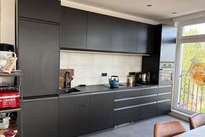 Penthouse mit Spreeblick ,60qm Rooftop-Terrasse, Klimaanlagen, Aufzug – Stralauer Allee 17, 10245 Friedrichshain, Berlin – Vorschaubild 13