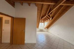 Geräumige DG Wohnung mit Aussicht in Lörrach Stadtzentrum – Die vollständige Adresse der Immobilie erhältst du vom Anbieter., 79539 Lörrach – Vorschaubild 16