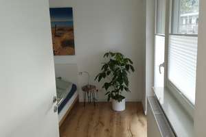 Schöne möbilierte zwei Zimmerwohnung mit Blick ins Grüne – Eierstraße 117, 70199 Heslach, Stuttgart – Vorschaubild 6