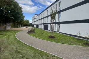 Ankommen. Durchatmen. Wohlfühlen. – Dein 1 Zimmer Apartment im APPART NUOVO in Augsburg-Kriegshaber – Tunnelstraße 94, 86156 Kriegshaber, Augsburg – Vorschaubild 7