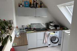 kleine, helle 2-Zimmer Dachgeschosswohnung in Düsseldorf, Eller – 40231 Eller, Düsseldorf – Vorschaubild 2
