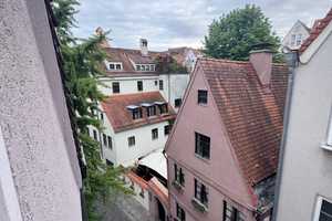 Erstbezug nach Renovierung | TOP Altstadt-Lage |  Dachterrasse | zwei Bäder |  Altbau-Juwel – Pfladergasse 5, 86150 Augsburg – Vorschaubild 5