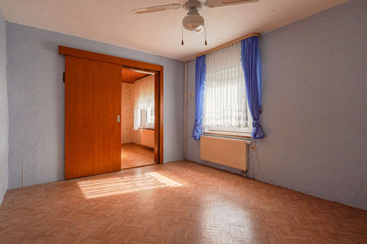 Immobilie in Nentershausen - +++ Geplagtes Einfamilienhaus für die kleine Familie +++ - Bild 15