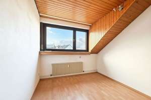 Trier-Filsch: Reihenmittelhaus als 3-FH mit zwei Balkonen, zwei Garagen & zwei PKW-Außenstellplätzen – Die vollständige Adresse der Immobilie erhältst du vom Anbieter., 54296 Filsch, Trier – Vorschaubild 29