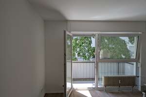 Vollständig sanierte 2 Zi. Whg. mit Balkon, EBK u. Badmöbel in Karlsruhe Oststadt – Die vollständige Adresse der Immobilie erhältst du vom Anbieter., 76131 Oststadt, Karlsruhe – Vorschaubild 8