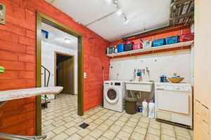 Gepflegtes Wohnhaus in guter Wohnlage
Südwest-Ausrichtung, Vollkeller und Garage – Düren (Kreis) – Vorschaubild 18