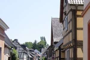 Muffendorf: Denkmalgeschützte Fachwerkhofanlage ab sofort zu vermieten – Muffendorfer Hauptstr. 28, 53177 Muffendorf, Bonn – Vorschaubild 2
