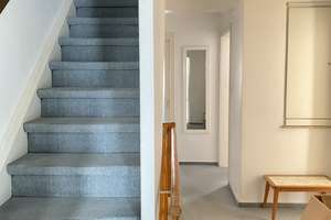 Zentral gelegenes Doppelhaus mit großem Garten und viel Platz für die ganze Familie! – Die vollständige Adresse der Immobilie erhältst du vom Anbieter., 73072 Donzdorf – Vorschaubild 9