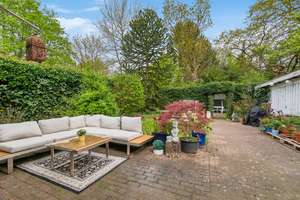 Vielseitiges Zuhause in Bestlage – Ein- oder Zweifamilienhaus mit großem Garten – Die vollständige Adresse der Immobilie erhältst du vom Anbieter., 22589 Osdorf, Hamburg – Vorschaubild 2