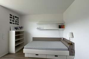 Möblierte 1-Zimmer-Wohnung befristet zur Untermiete in Augsburg-Hochfeld – Die vollständige Adresse der Immobilie erhältst du vom Anbieter., 86159 Hochfeld, Augsburg – Vorschaubild 2