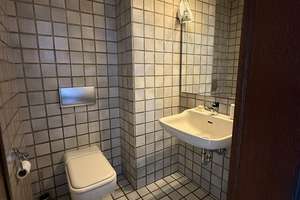 Großes Haus im Professorenviertel
südlich der Ruhr-Uni ! – Die vollständige Adresse der Immobilie erhältst du vom Anbieter., 44801 Querenburg, Bochum – Vorschaubild 7