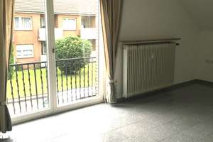 Helle 120 qm / 3,5 Zi.-Whg.,EInbauküche, Balkon in exklusiver Lage, ab  sofort – Freiherrenstraße 7, 52072 Richterich, Aachen – Vorschaubild 2