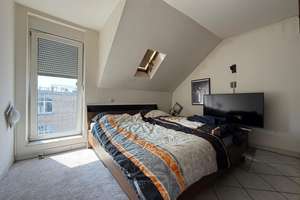 Zentrale Dachgeschosswohnung in der Kölner Innenstadt – Stephanstraße 4, 50676 Altstadt/Süd, Köln – Vorschaubild 6