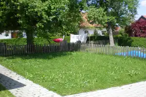 Stilvolles 3 Familienhaus mit Baugrundstück in ruhiger Dorfrandlage – Ravensburg (Kreis) – Vorschaubild 3