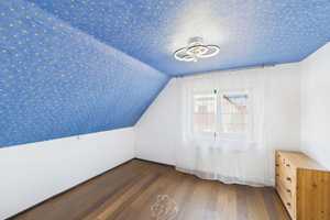Einfamilienhaus mit Panoramablick und viel Platz für Ihre Familie! – Würzburg (Kreis) – Vorschaubild 12