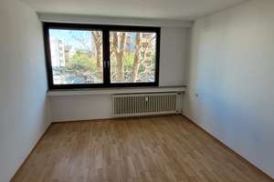 Wundervolle 2-Zi-Wohnung in NU/Offenh. mit Balkon und Tiefgaragenstellplatz – Johann-Strauß-Straße 30, 89231 Neu-Ulm – Vorschaubild 11